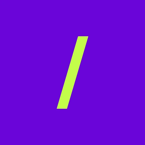 web.raw/studio — badge